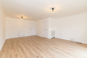 Lounge- click for photo gallery